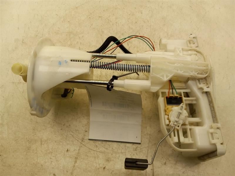 18-20 TOYOTA C-HR LE 2.0L 4CYL FUEL PUMP ASSEMBLY