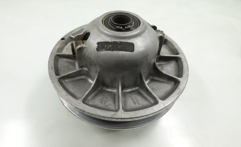 GOOD 2009 Polaris Sportsman XP 550 / 850 OEM Secondary Drive Clutch 1322777
