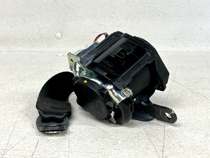 ⭐2016-2020 JAGUAR XF REAR LEFT DRIVER SIDE SEAT BELT RETRACTOR ASSY OEM LOT2718