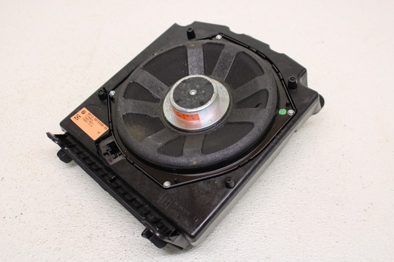 BMW Right Logic 7 L7 Top HiFi Sunwoofer 5 & 6 Series M5 M6 E60 E6x Oem 2005-2010