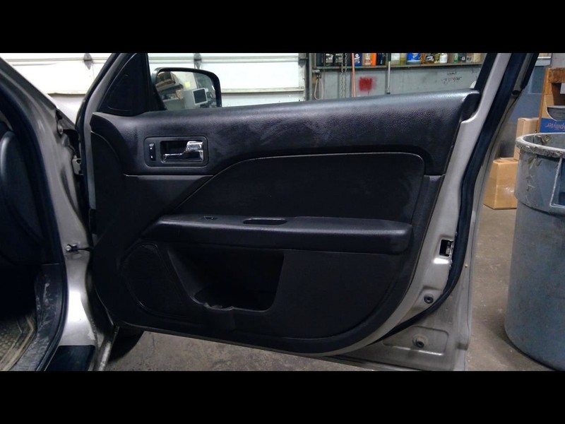 2008 FUSION Passenger Right Front Door Trim Panel 1493009