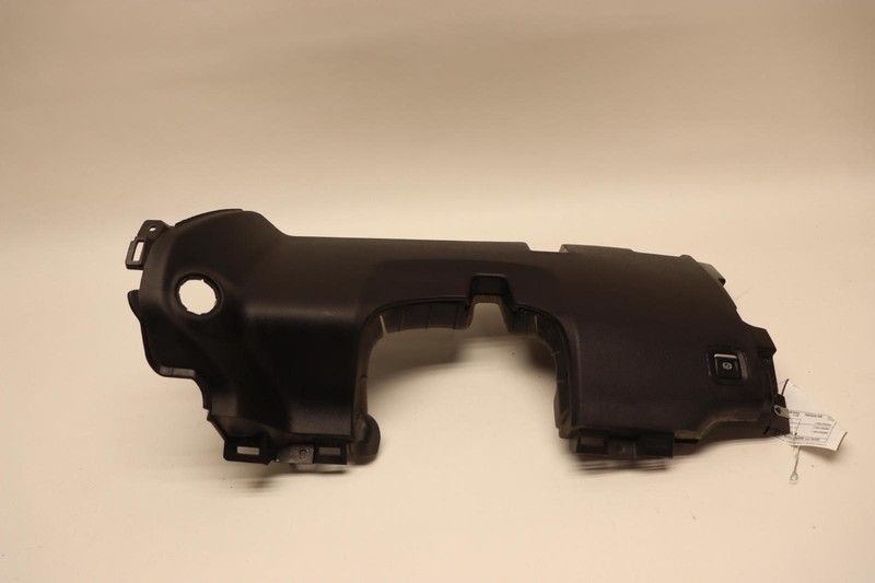 2020-2024 CHEVY SILVERADO 2500HD LEFT DRIVER DAHBOARD LOWER KNEE PAD COVER OEM