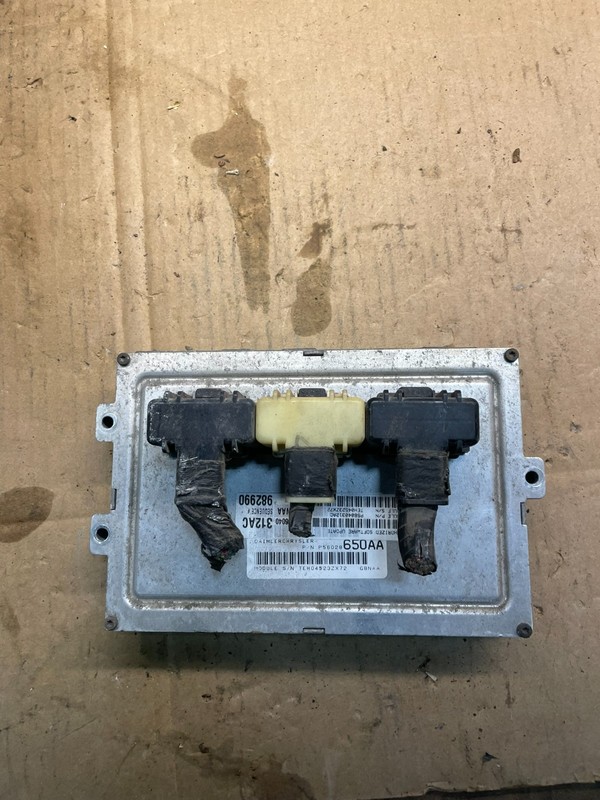 2002 Dodge Dakota Engine Computer Module ECM ECU Unit OEM w7135 DG