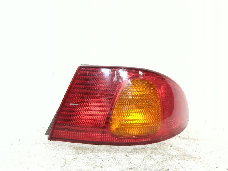 2002 Toyota Corolla Right Tail Light Assembly Brown OEM 341429 Used