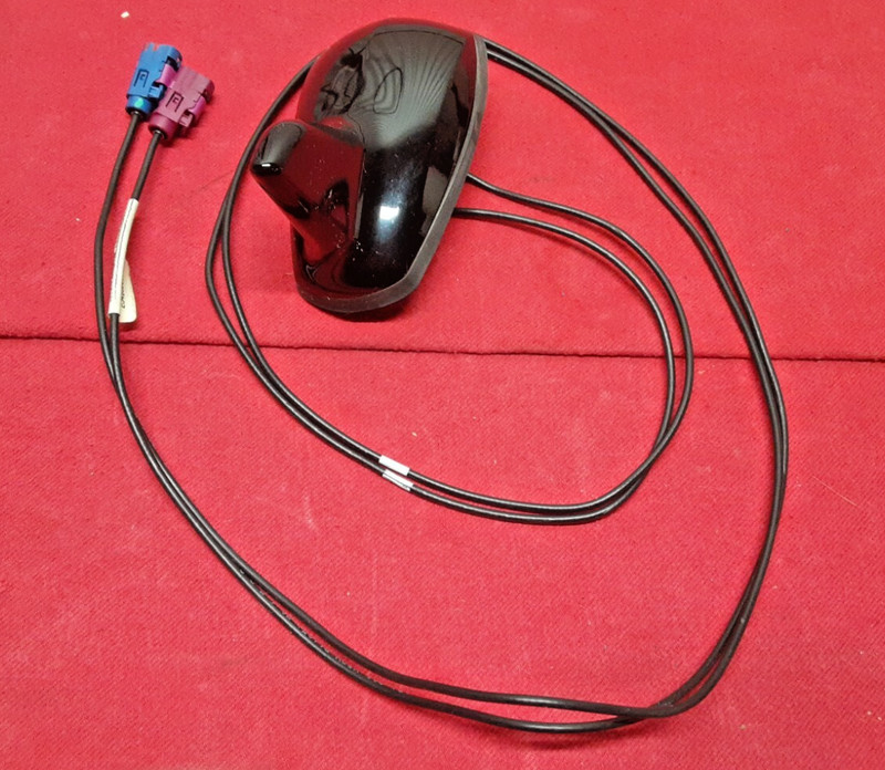 2012 Mercedes C300 C-Class Shark Fin Roof Antenna Black Painted TWO-WIRE MODEL
