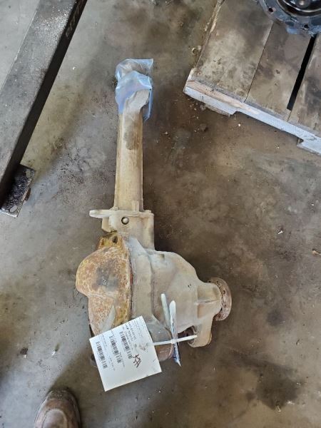 Carrier Front Axle 3.73 Ratio Fits 03-06 EXPEDITION 285369