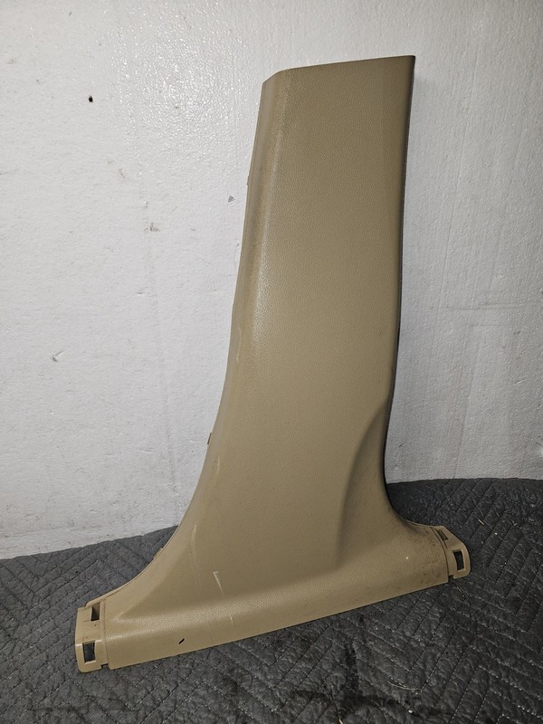 2008-2012 HONDA ACCORD Sedan Passenger Right Center B Pillar Trim Panel OE