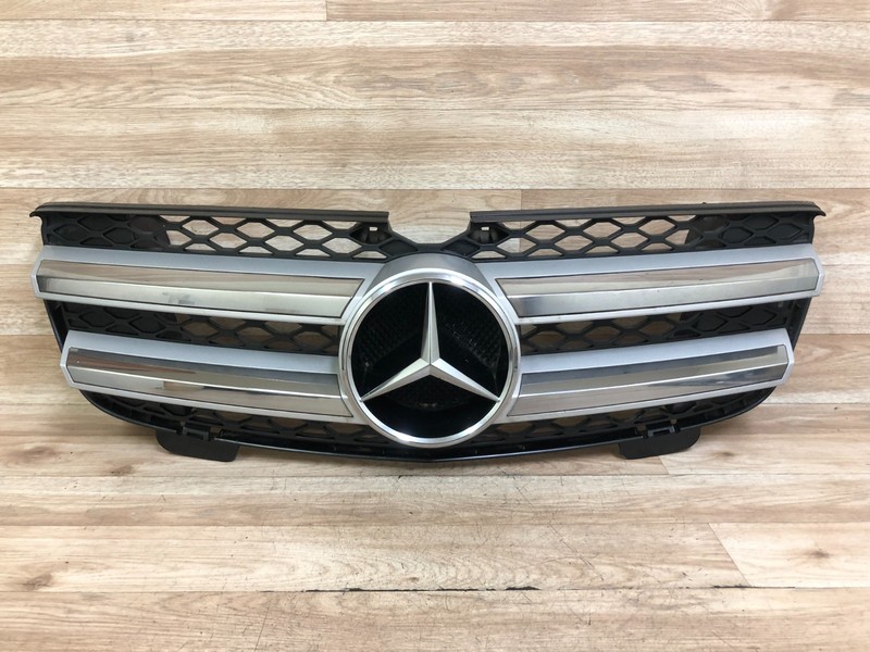 MERCEDES BENZ OEM X164 GL450 GL550 GL320 FRONT HOOD GRILLE GRILL 2007-2009 2