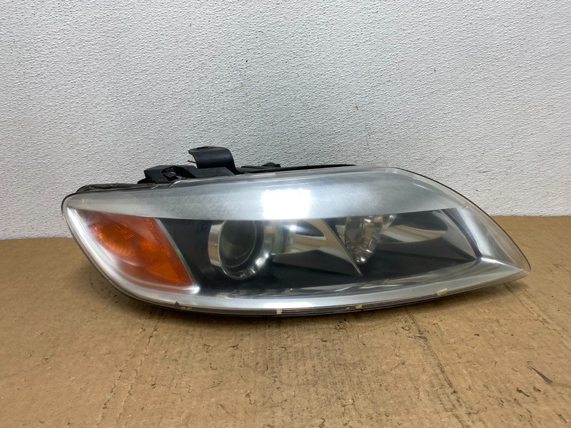 2007- 2009 Audi Q7 Right Passenger RH Side Xenon Hid Headlight Oem AD0528 DW