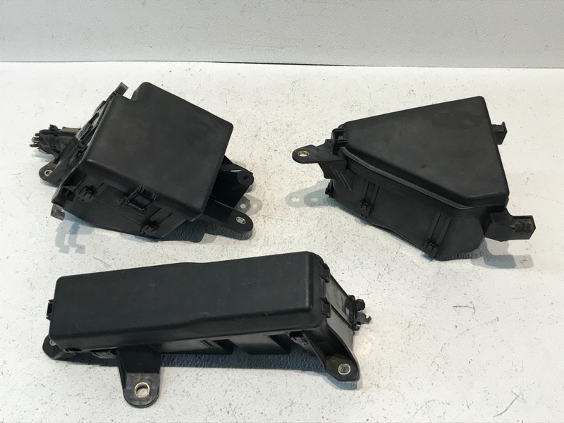 2001-06 Lexus LS430 Engine Bay Fuse Box Set Fusible Link OEM Relay Underhood