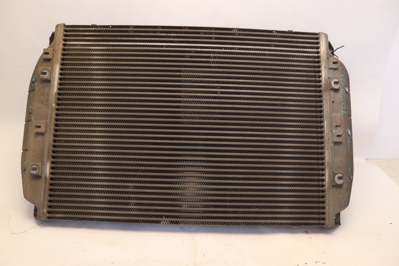 08-17 FREIGHTLINER CASCADIA EVOLUTION 125 DD15 DETROIT INTERCOOLER RADIATOR OEM