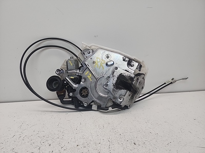 2011 - 2019 TOYOTA SIENNA Rear Right RH Sliding Door Lock Latch Actuator OEM RR
