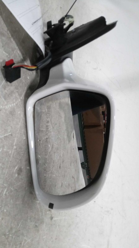 2009 Audi A4 Right Door Mirror Assembly White OEM 419450 184K Miles