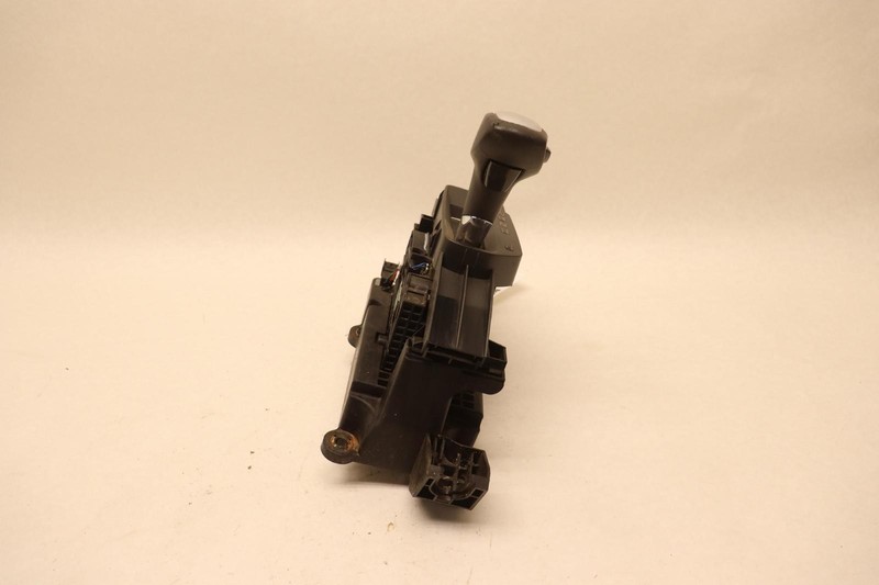 2010-2015 CHEVY EQUINOX AUTOMATIC TRANSMISSION GEAR SHIFTER LEVER KNOB OEM