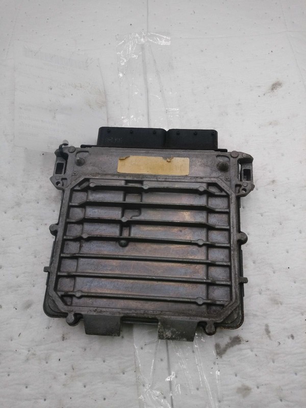 2015 Mercedes-Benz GLA-Class Engine Control Module ECM 2.0L OEM 71000 Miles
