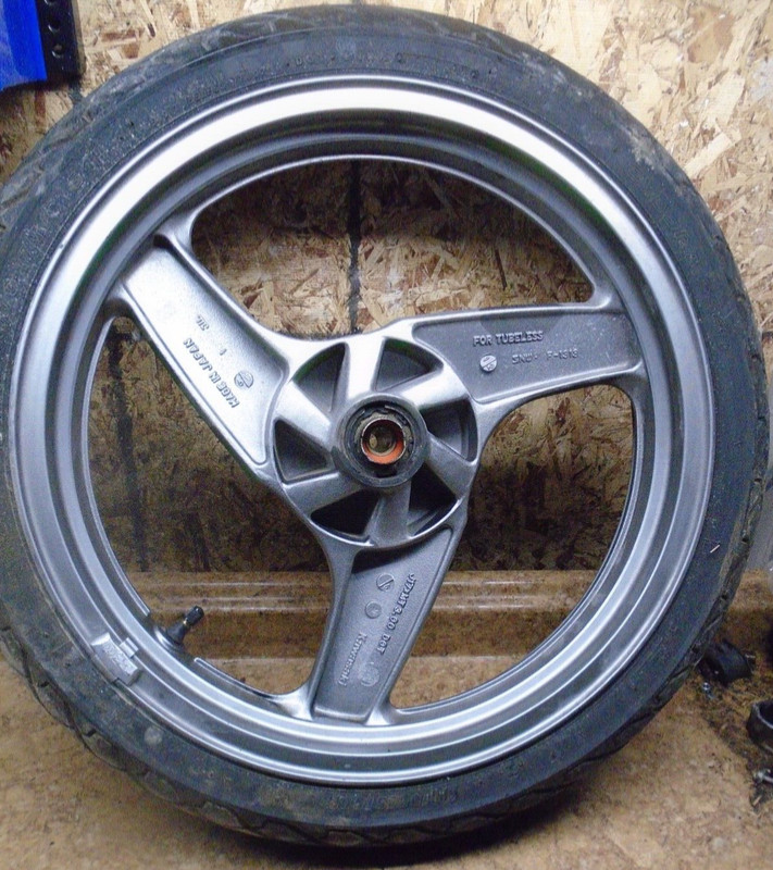2000 Kawasaki Ninja EX500 EX 500 D EX500D Front Rim Wheel Tire 110/70-17 17"