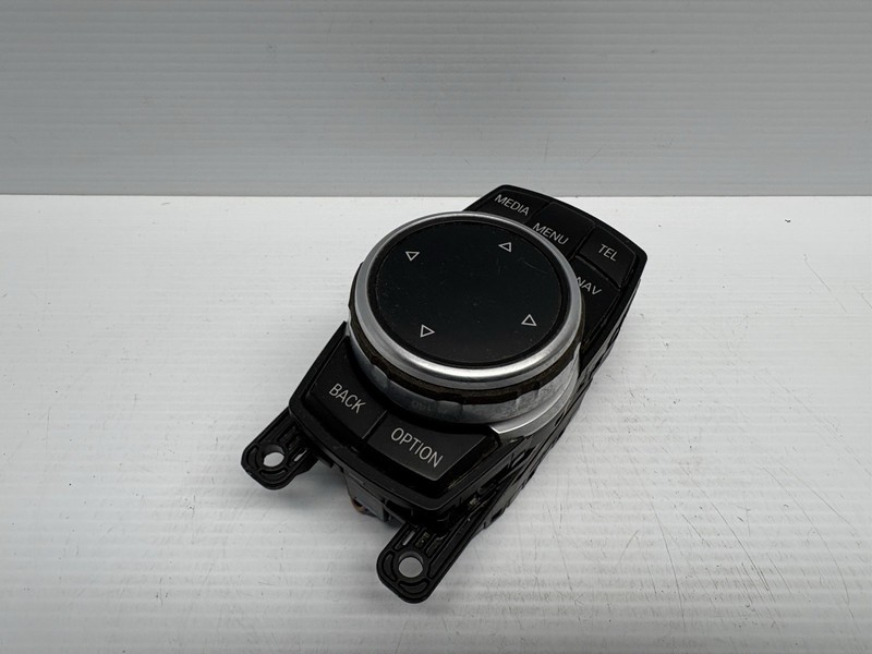 OEM BMW F32 F82 M3 M4 iDrive Knob Navigation Controller NBT NAV Button