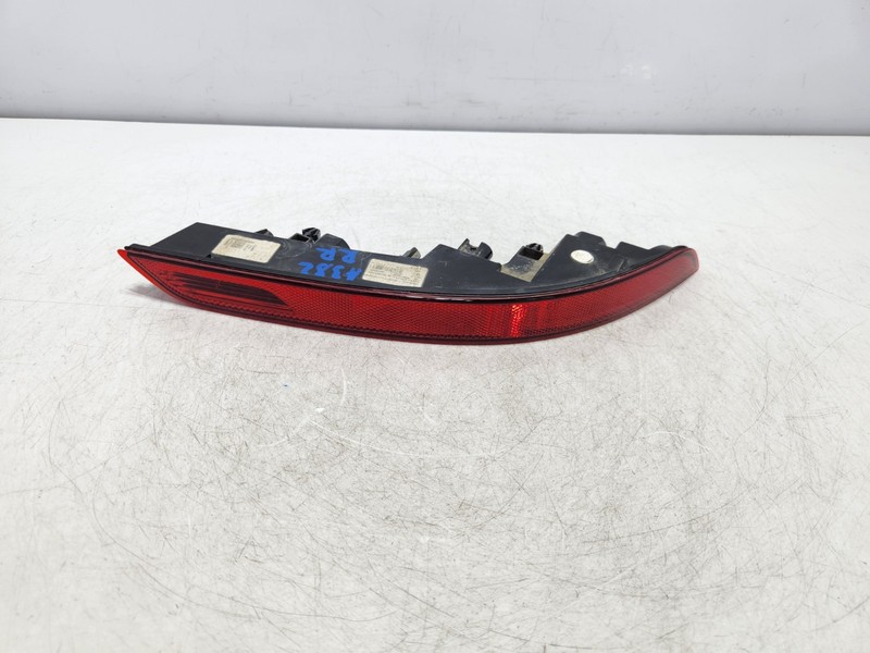 ✅ 15-18 OEM Porsche Cayenne Turbo 958 Rear Right Passenger Reflector Light Lamp