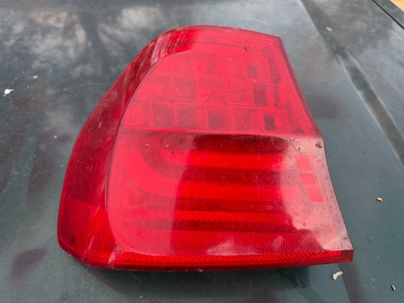 09-11 BMW 323 325 335 M3 LH DRIVER SIDE TAILLIGHT TAIL LAMP ASSEMBLY