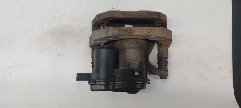 18-'23 HONDA ODYSSEY Left driver REAR Caliper 69k miles OEM