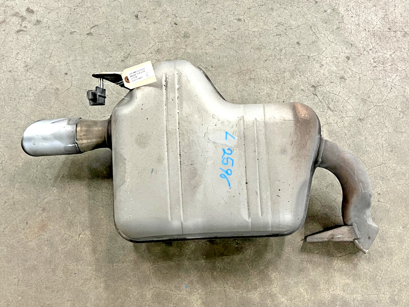 ⭐2009-2016 BMW Z4 RWD REAR RIGHT PASS EXHAUST SYSTEM MUFFLER PIPE OEM LOT2596