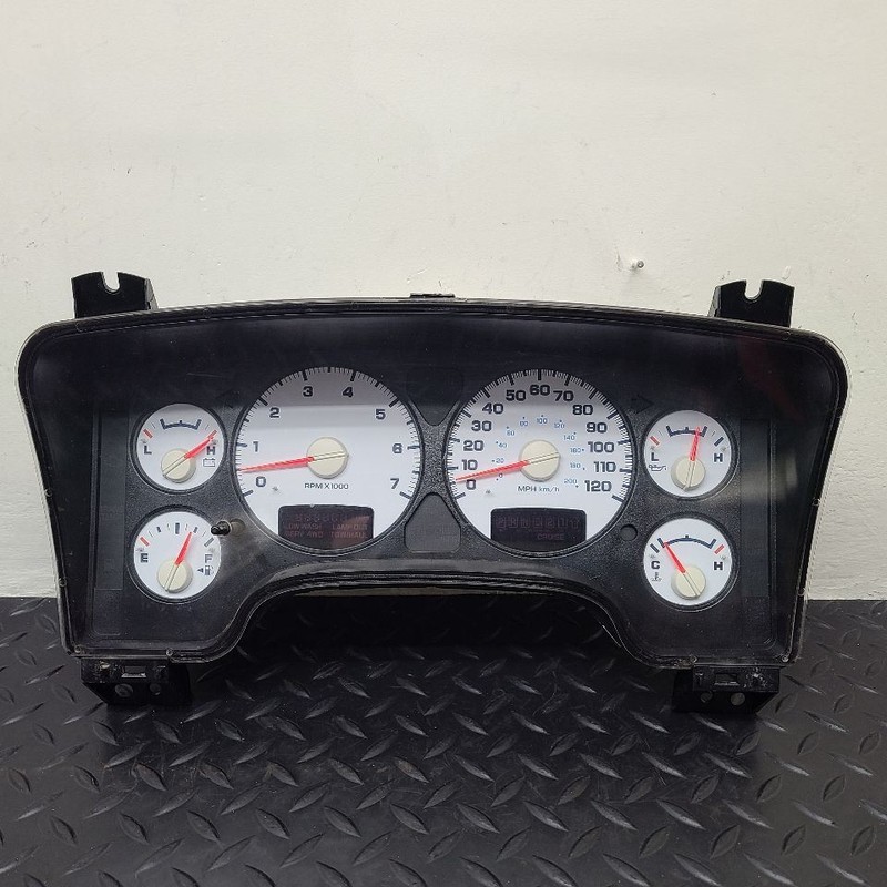 04-05 Dodge Ram 1500 MPH Speedometer Cluster W/ Power Locks OEM 56051101AE