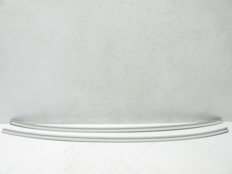 04-10 BMW E60 E61 530i 525i 545i 535i M5 528i ROOF TOP RACK MOLDING TRIM 090721