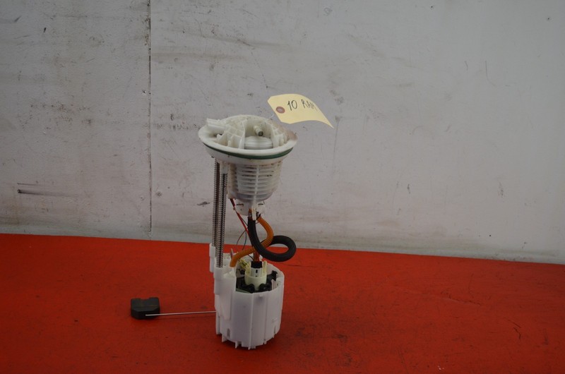 2010-2011 DODGE RAM 2500 4WD FUEL PUMP ASSEMBLY OEM