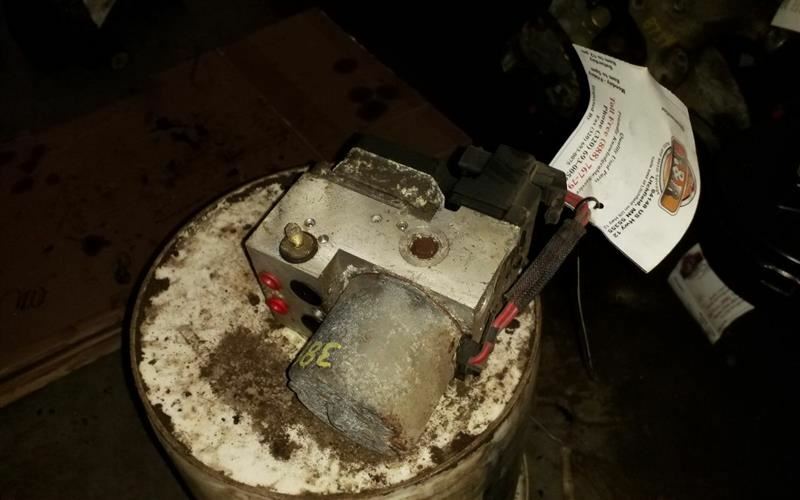 Anti-Lock Brake Part Assembly Fits 00-05 SATURN L SERIES 124210