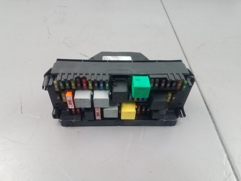 2011 Mercedes Benz AMG E 63 Front SAM Relay Fuse Box #8509 H5