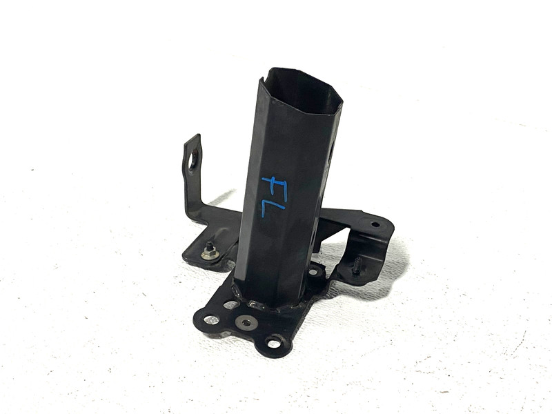 17-20 FIAT 124 SPIDER FRONT LEFT REINFORCEMENT BRACKET OEM #A0.37