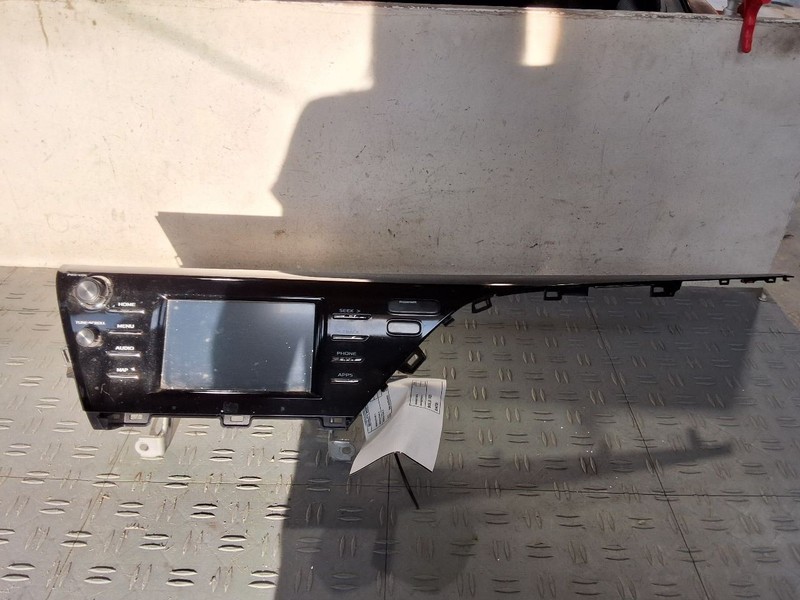 2019-2020 Toyota CAMRY Radio Display and Receiver ID 86140-06410