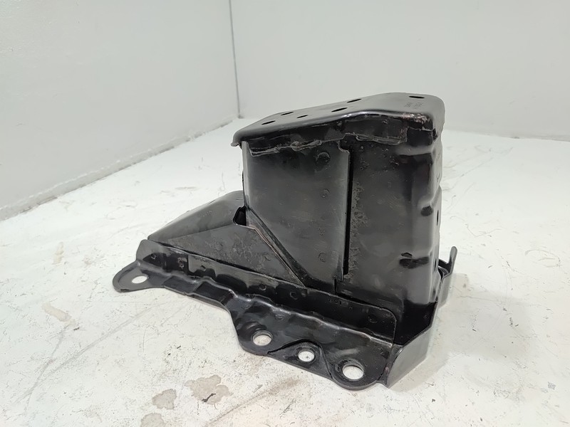17-2022 HONDA CR-V FRONT BUMPER PASSENGER SIDE IMPACT BEAM BAR MOUNT BRACKET OEM