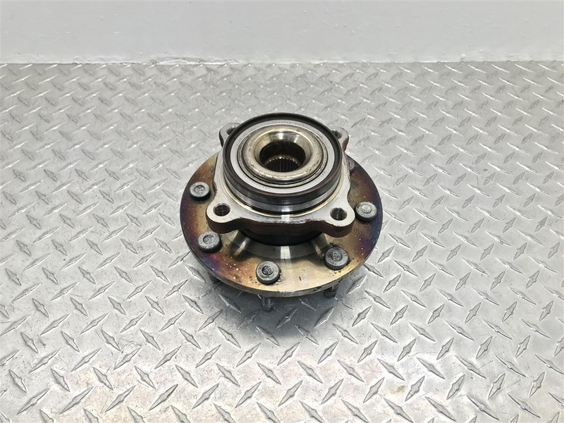 01 02 03 04 05 SIERRA SILVERADO 2500 4WD WHEEL HUB OEM 538-01482