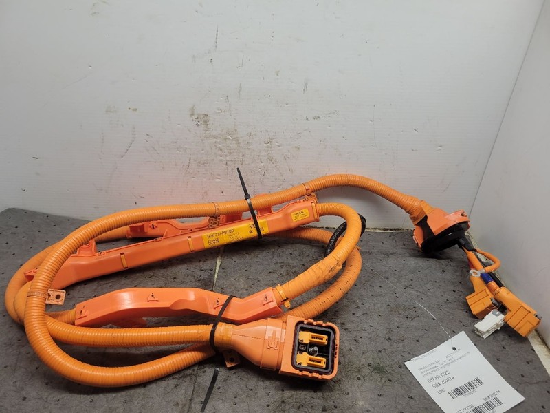 Hybrid Power Inverter Wire Harness 2022 Hyundai Tucson 91671-P0100
