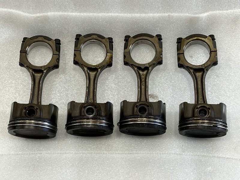 1991 1992 1993 1994 1995 TOYOTA PREVIA ENGINE PISTONS SET OF 4 NON-SUPERCHARGED