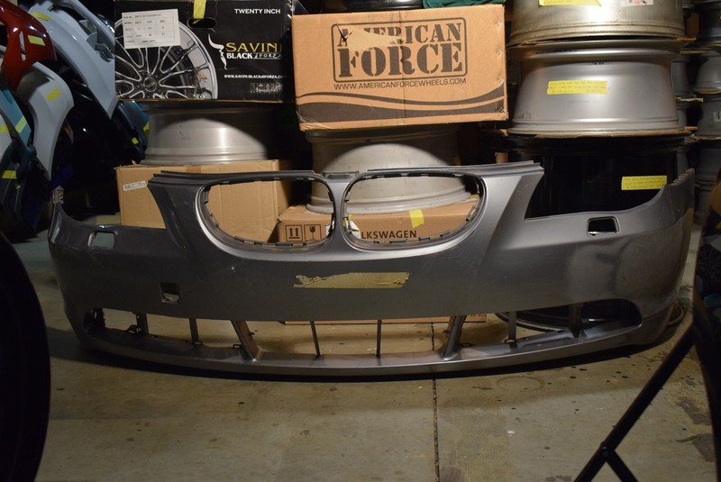 2004 2005 2006 2007 BMW 525 FRONT BUMPER 528 530 545 E60 5111 7033694 OEM