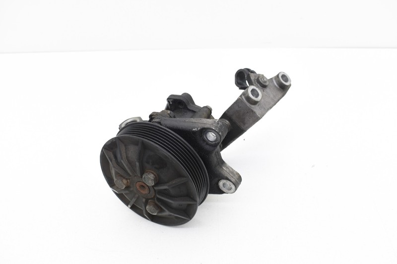 2007 BMW E90 328xi N51 N51B30 Engine Power Steering Pump Assembly OEM KW45
