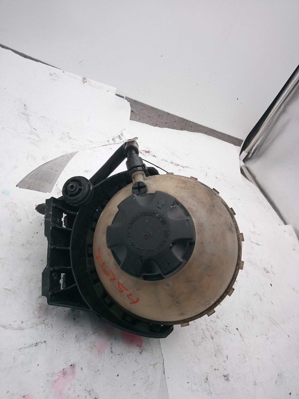 2012 BMW 328I Engine Coolant Reservoir White OEM 17137609469 103K Miles
