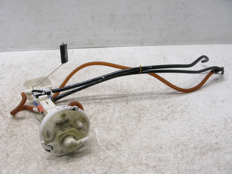 11-15 BMW E70 X5 08-10 E71 X6 3.0 TURBO FUEL TANK SENDER SENDING UNIT OEM 082323