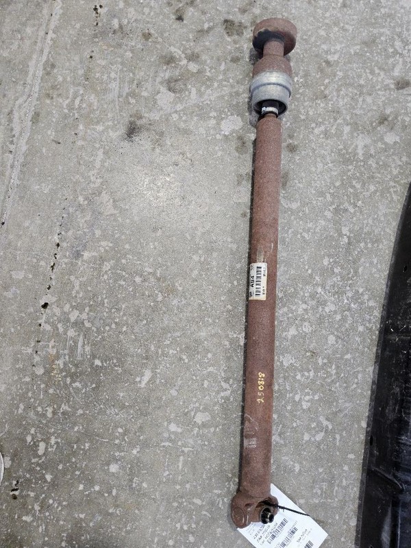 Front Drive Shaft 4.2L Fits 02-09 ENVOY 3437419
