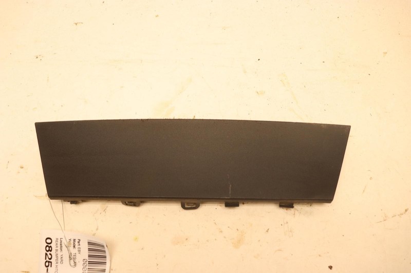 2020-2023 TESLA MODEL Y REAR BUMPER TOW HITCH COVER TRIM CAP OEM