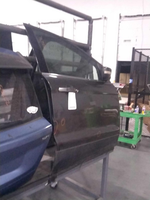 Ford Escape 2016 Right Front Door 5361562 4232