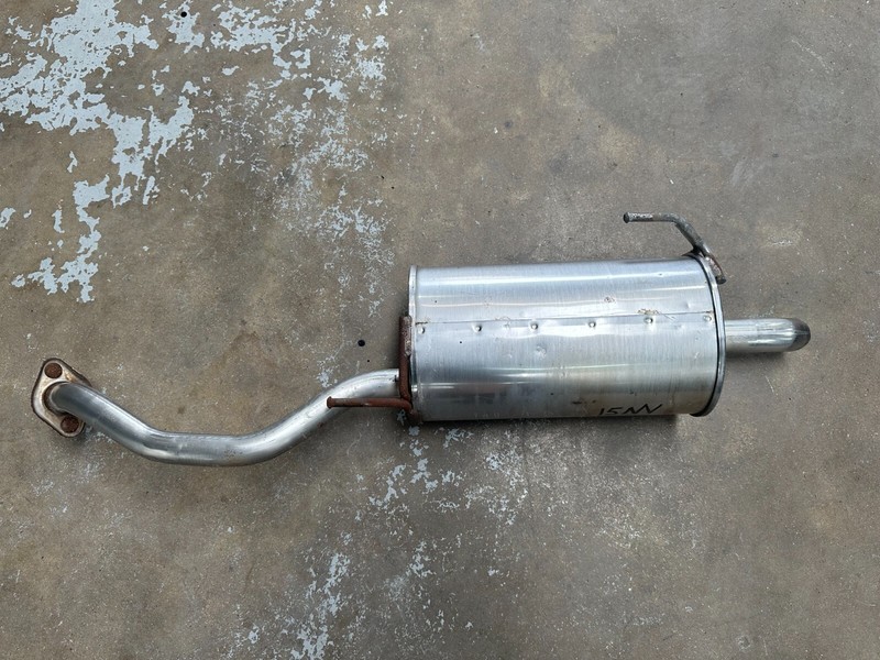 14-19 Nissan Versa Note EXHAUST MUFFLER OEM
