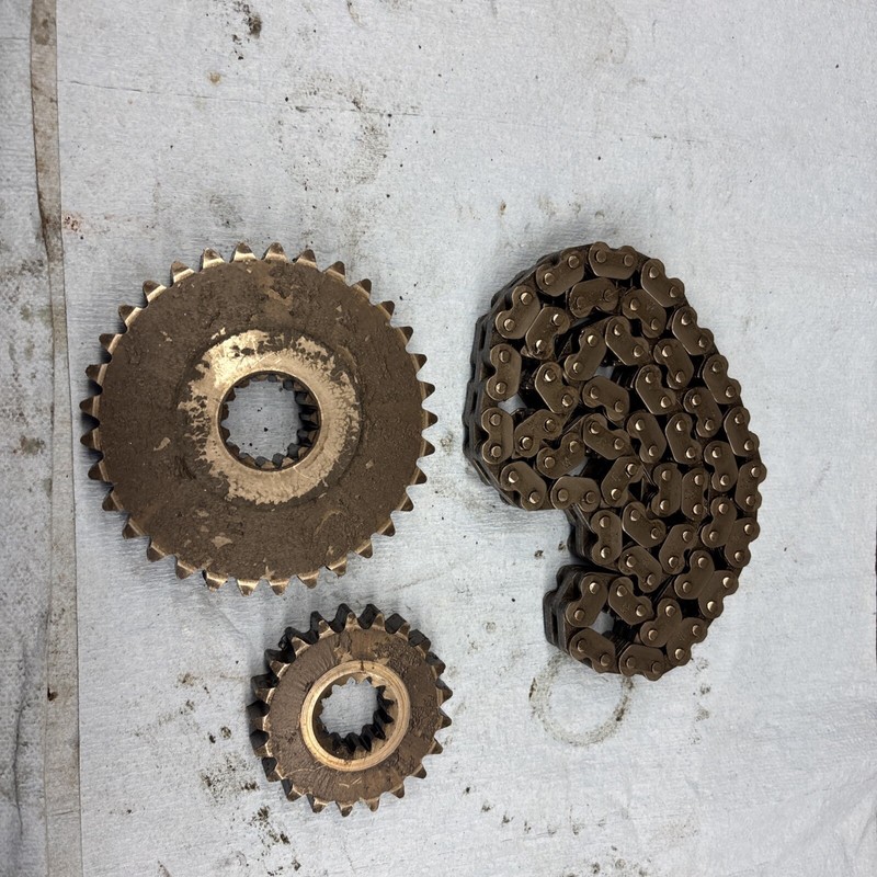 1977 Arctic Cat 4000 Panther Vintage Snowmobile chain case gears and chain