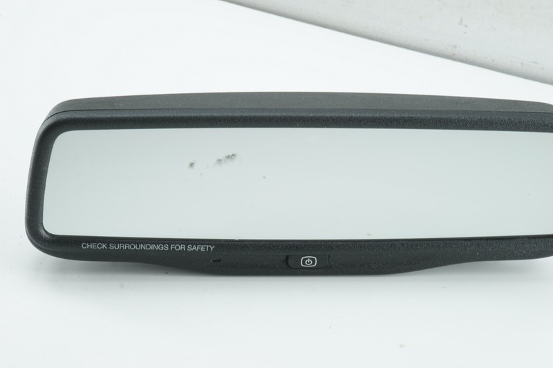 NISSAN ROGUE Rear View Mirror w/ Auto Dimming Camera Display 2008 - 2012 *
