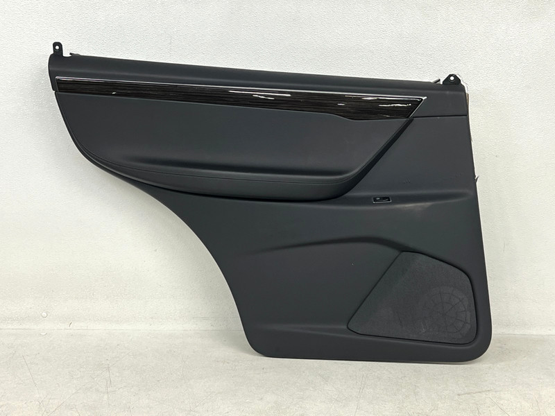 ⭐2016-2020 TESLA MODEL X REAR LEFT DRIVERS INTERIOR DOOR PANEL ASSY OEM LOT2632