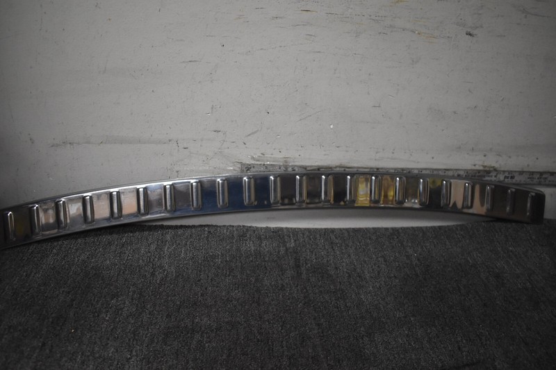 2018-2023 VOLKSWAGEN REAR PROTECTOR PLATE FACTORY OEM