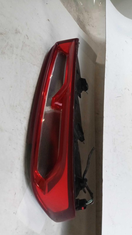 Used Left Tail Light Assembly fits: 2018 Chevrolet Camaro quarter mounted LT Bas