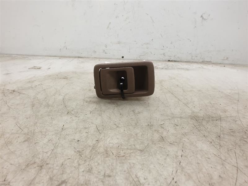 2000 TOYOTA 4 RUNNER PASSENGER SIDE FRONT INTERIOR DOOR HANDLE ASSEMBLY